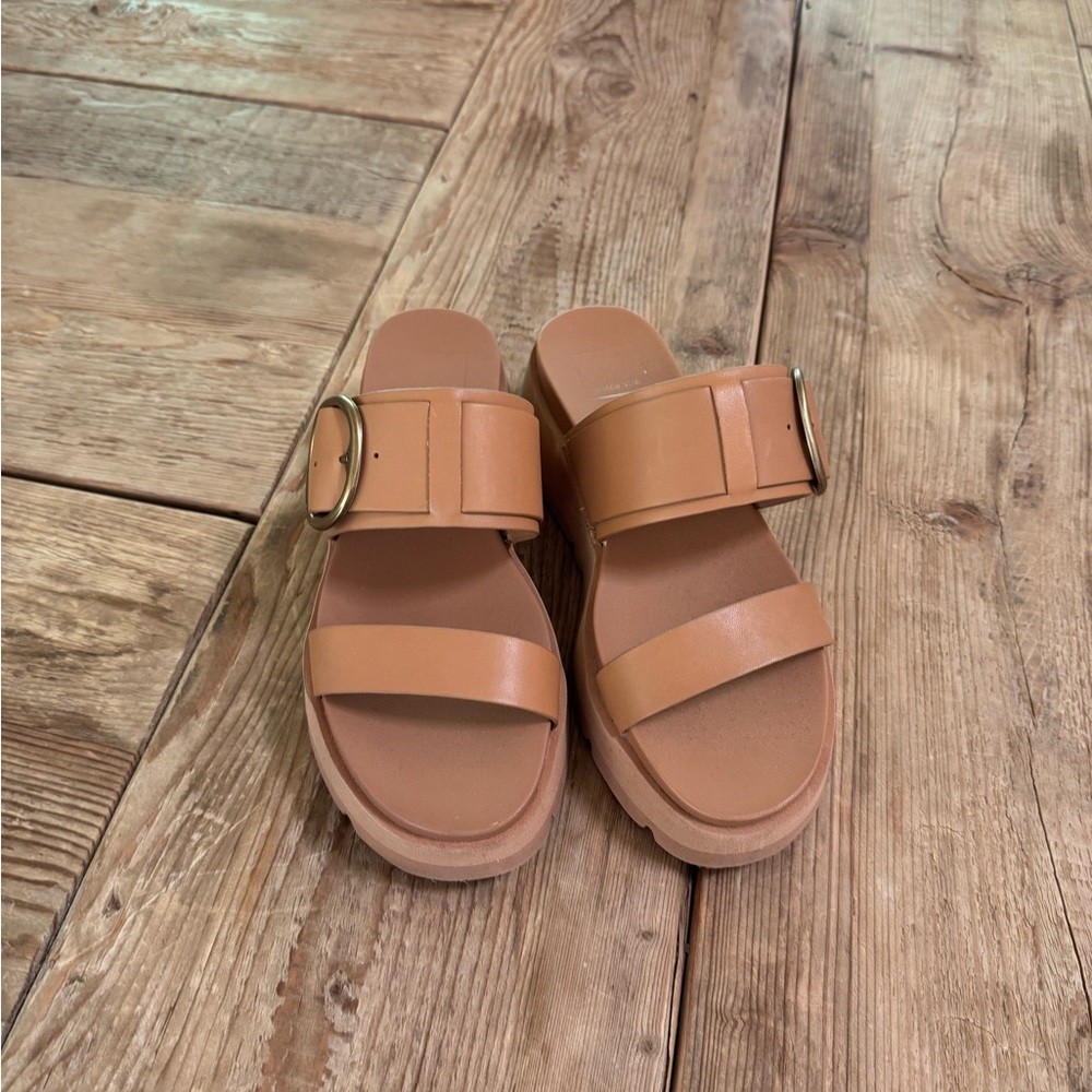 Dolce Vita Tan Sandals with Chunky Platform
